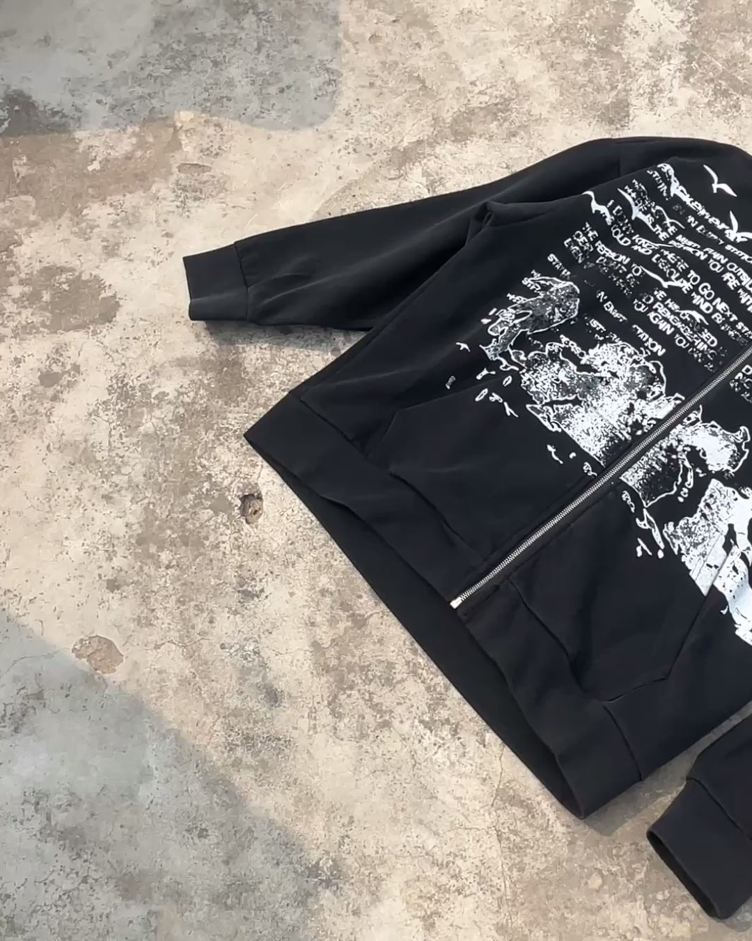 [25SS RESTOCKS] GKIKZ RETRO DISTRESSED BLACK-ENERGY ZIPPER HOODIE