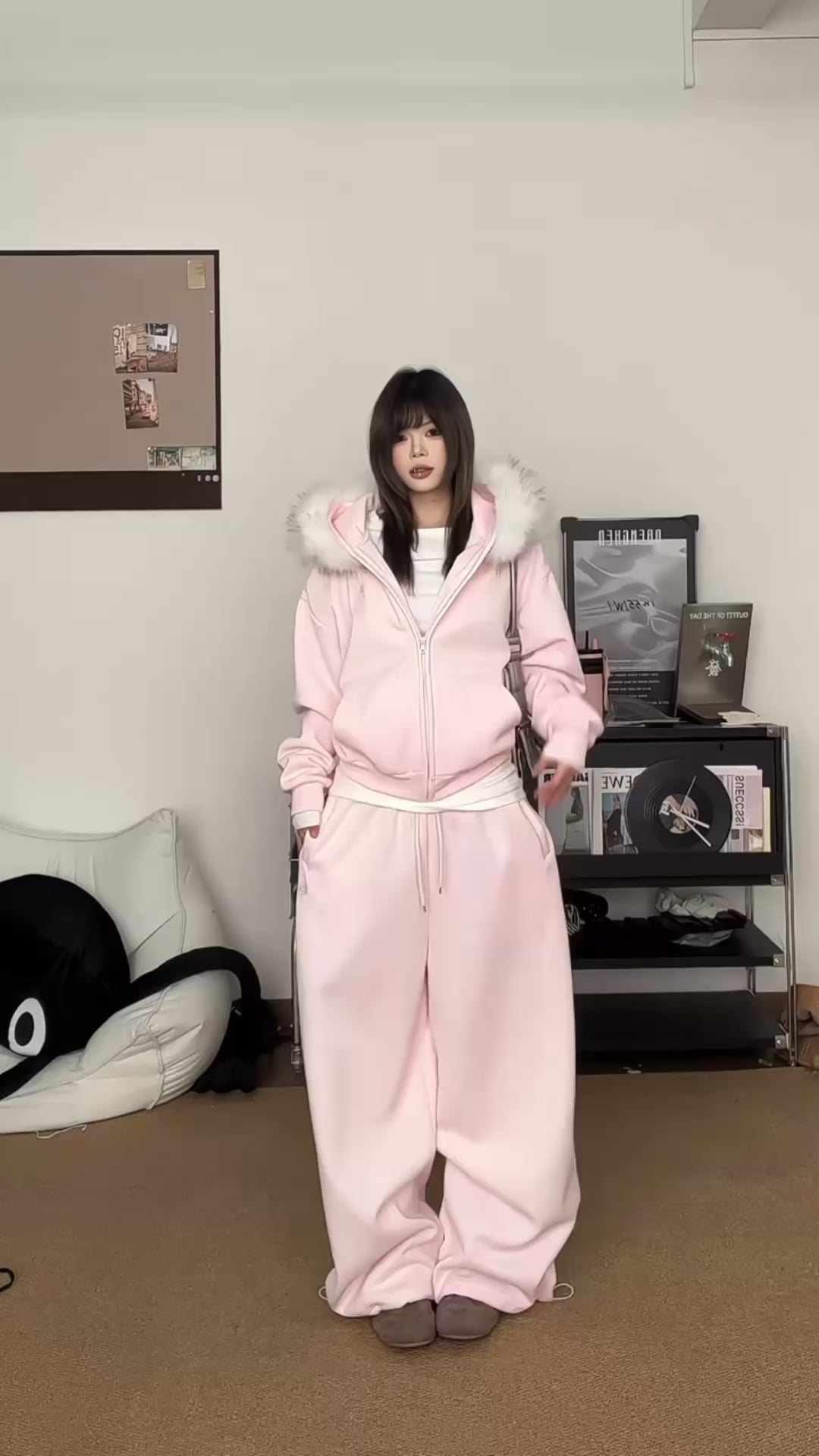 Baby-Pink Detachable Fur-Trim Full Body Set