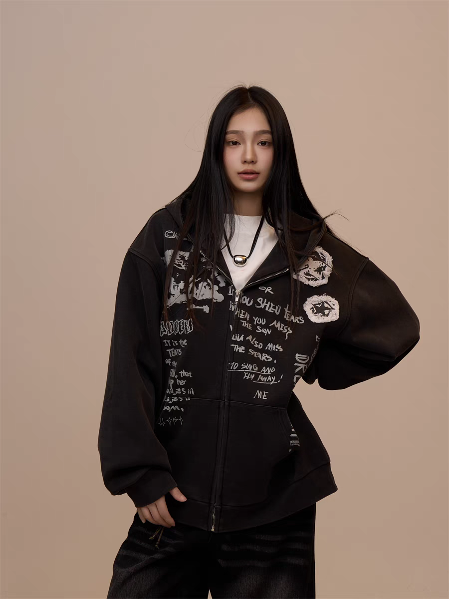 [VALENTINE SPECIAL] GKIKZ BLACK GRAFFITI PRINT OVERSIZED HOODIE