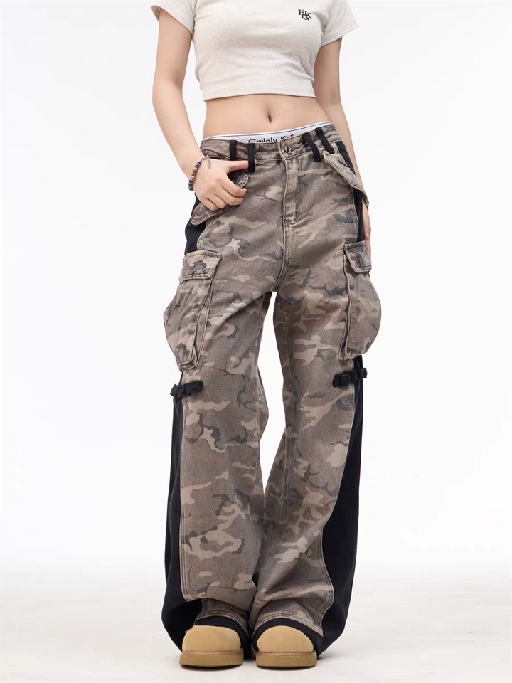GKIKZ CAMO PANEL UTILITY CARGO PANTS