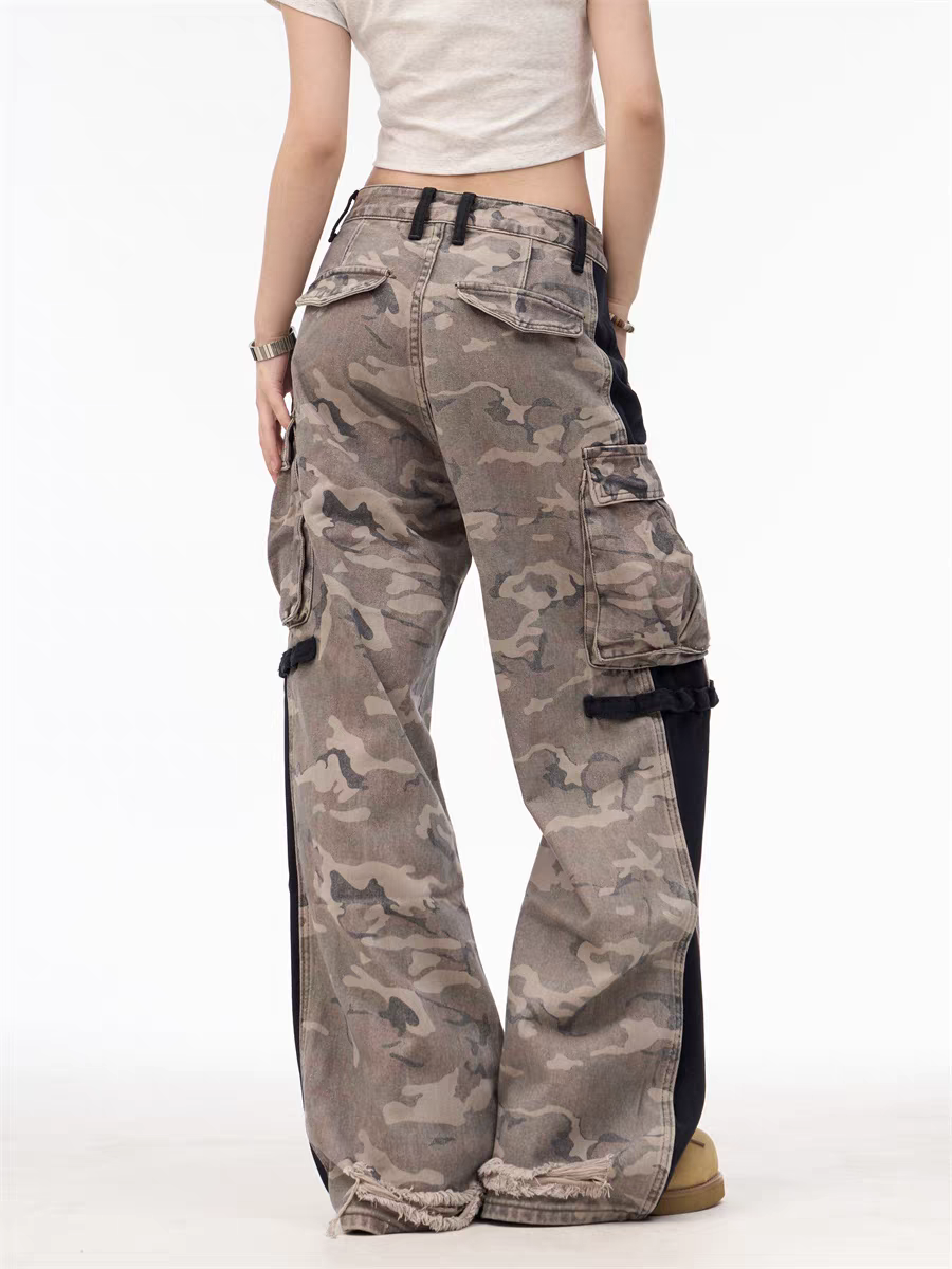 GKIKZ CAMO PANEL UTILITY CARGO PANTS