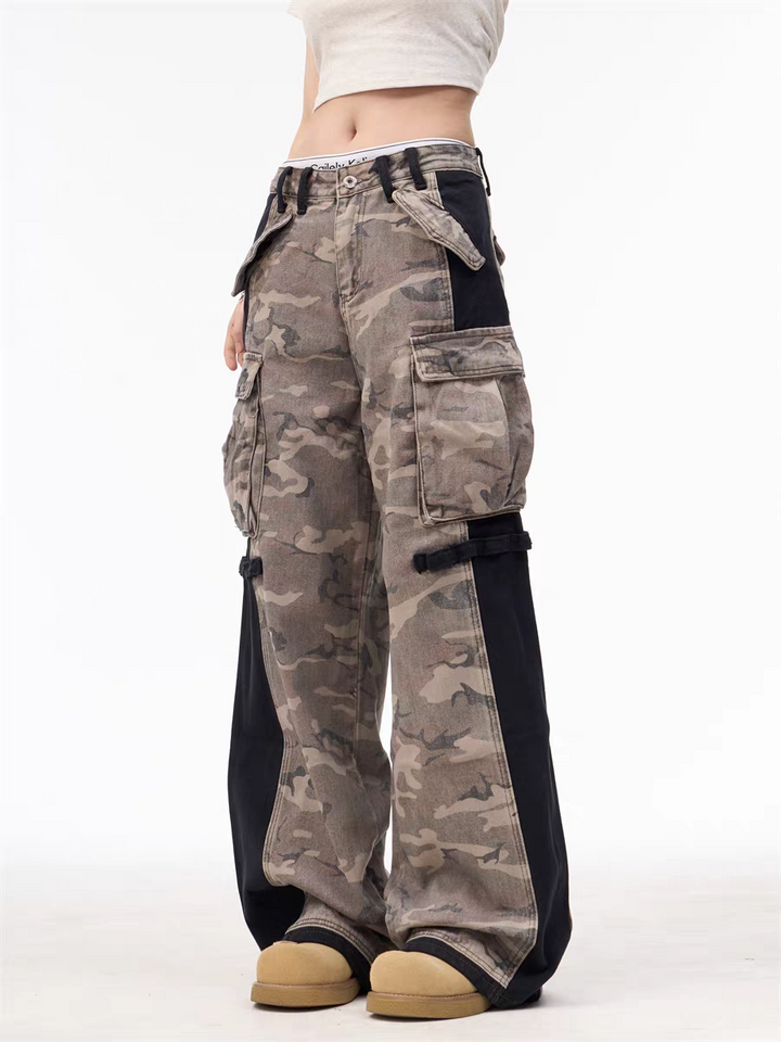 GKIKZ CAMO PANEL UTILITY CARGO PANTS