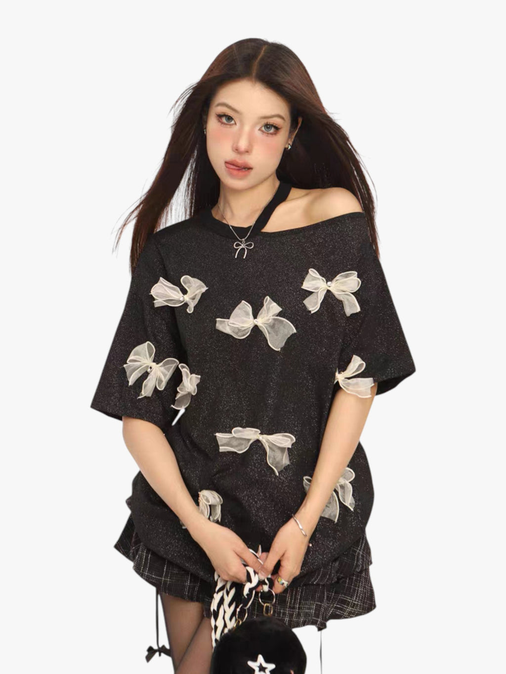 Three-Dimensional Bow Off-Shoulder Tees