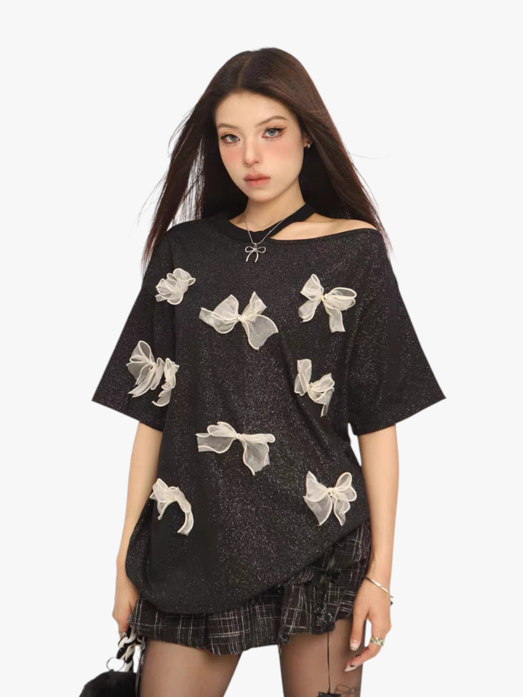 Three-Dimensional Bow Off-Shoulder Tees