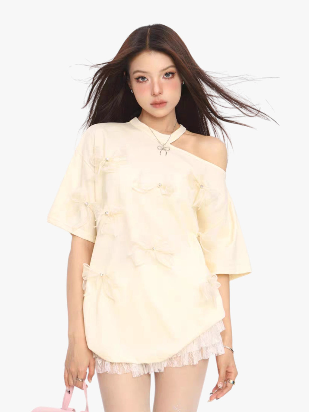 Three-Dimensional Bow Off-Shoulder Tees
