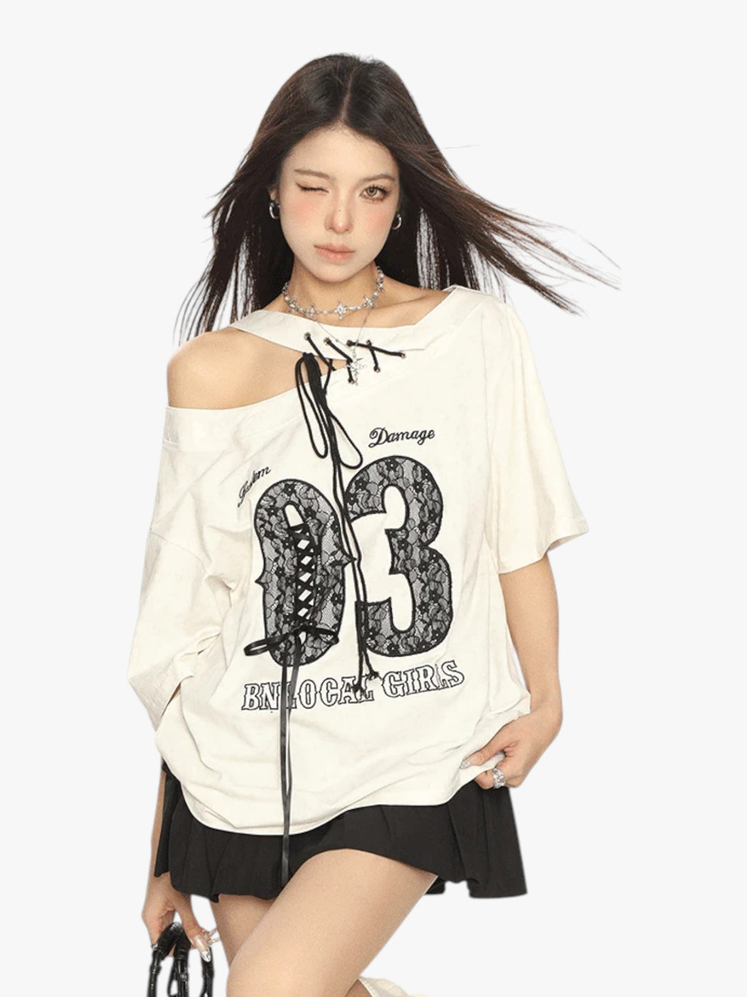GKIKZ LACE-UP 03 OFF-SHOULDER TEES