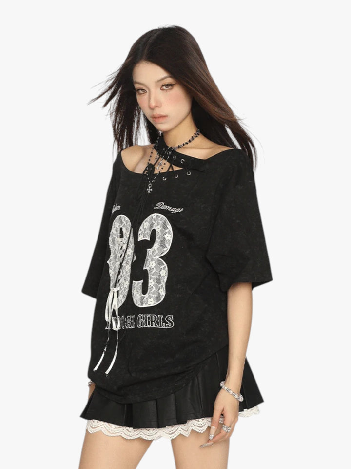 GKIKZ LACE-UP 03 OFF-SHOULDER TEES