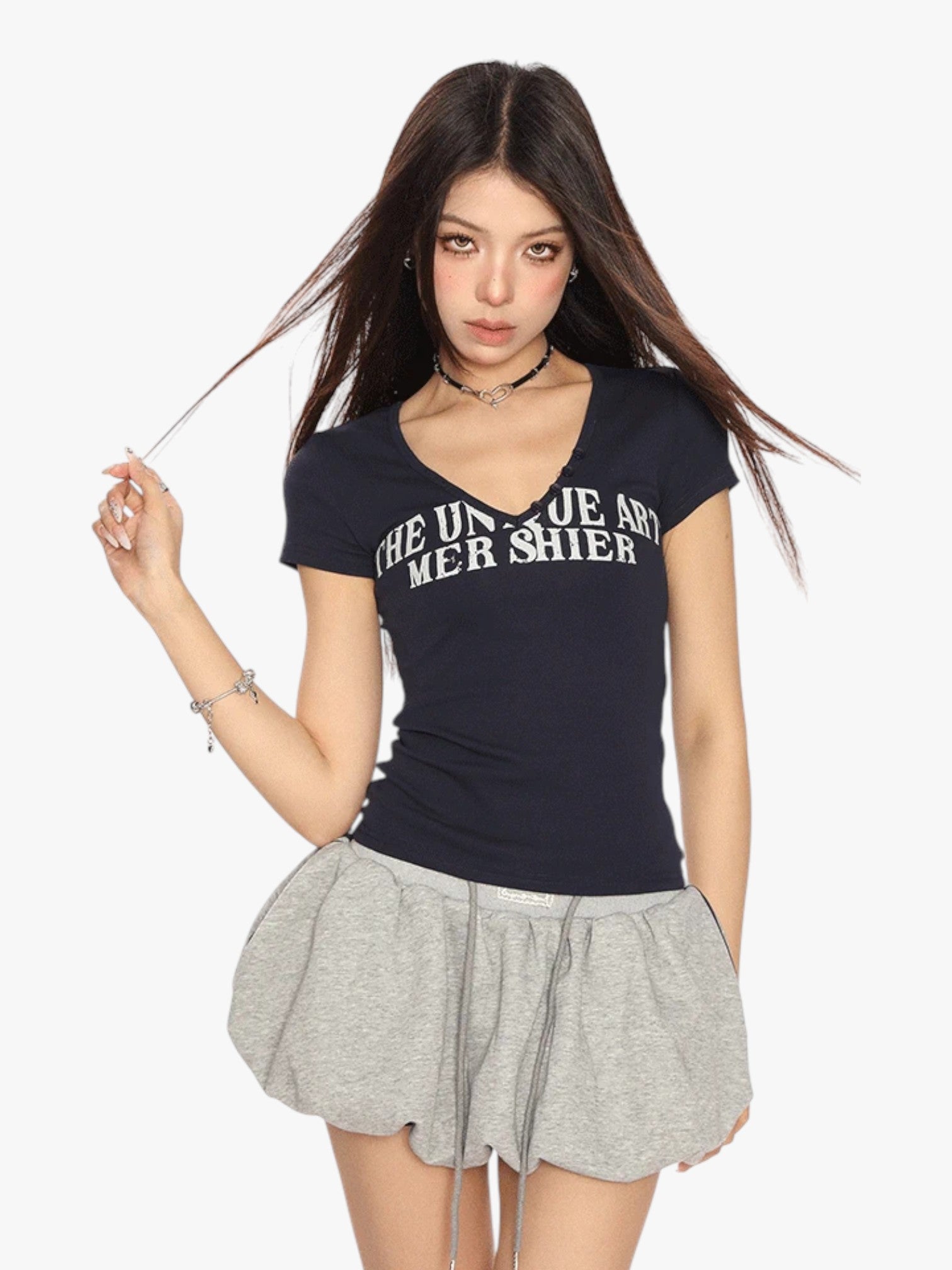 [25SS NEW ARRIVAL] GKIKZ RETRO V-NECK SLIM FIT TEES