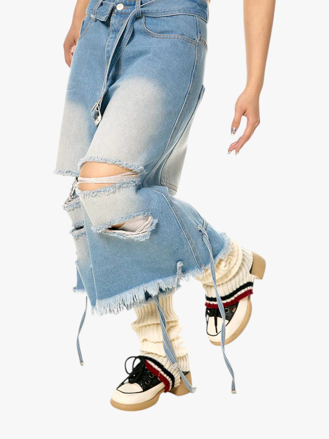 GKIKZ DISTRESSED DENIM BERMUDA JORTS