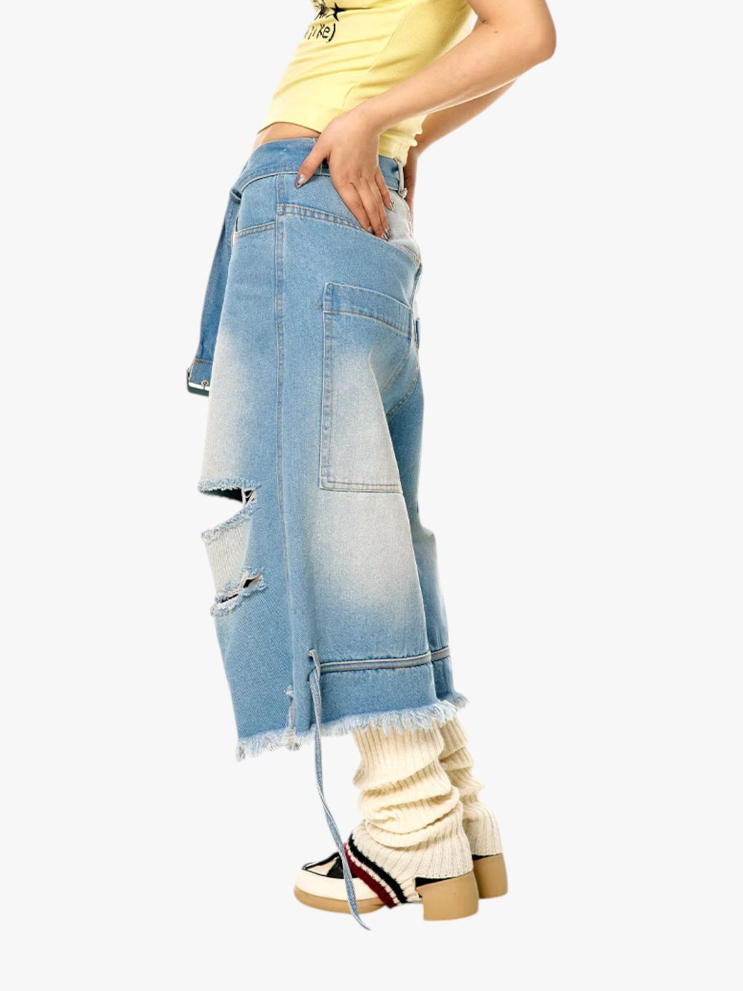 GKIKZ DISTRESSED DENIM BERMUDA JORTS