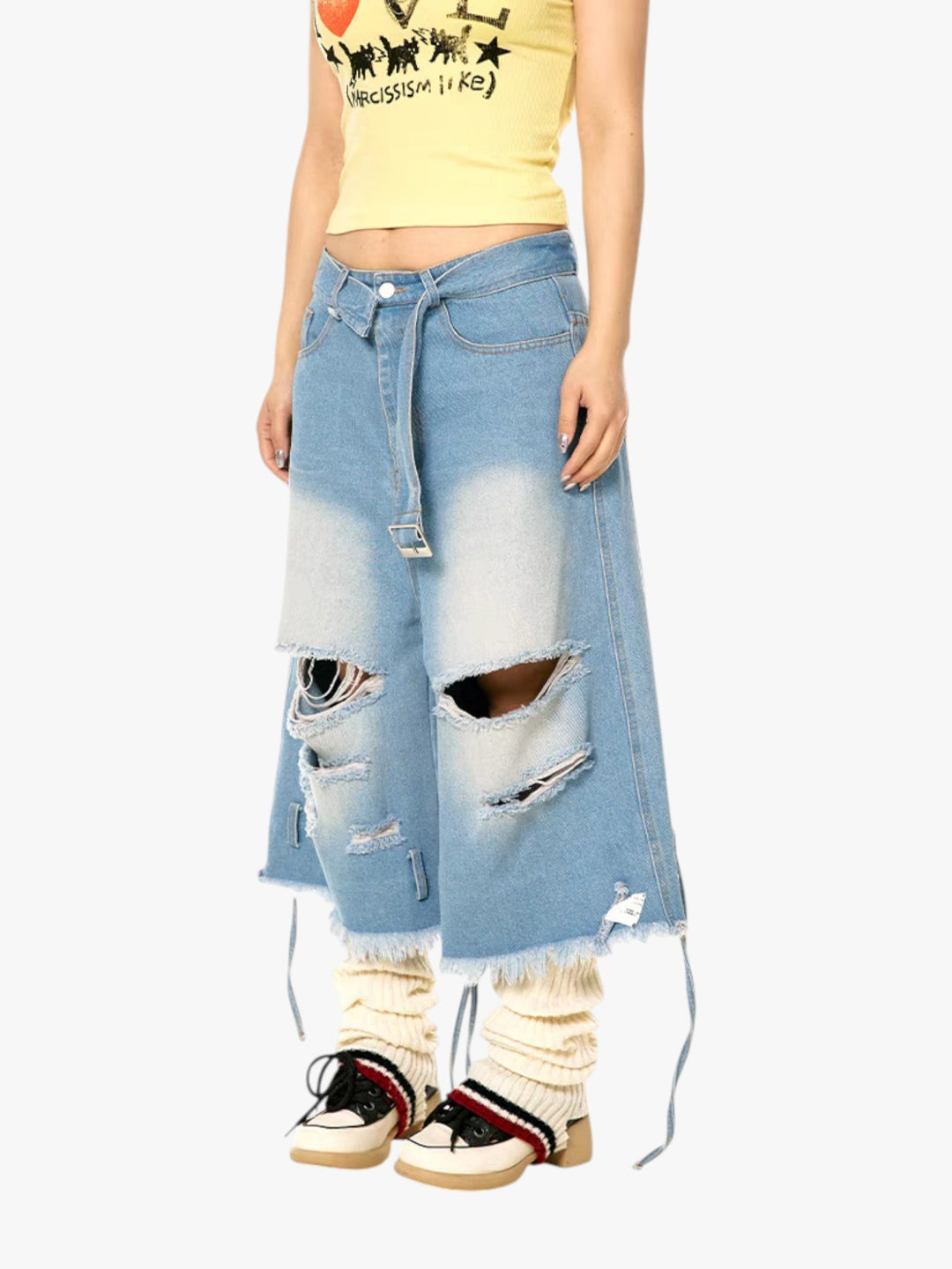 GKIKZ DISTRESSED DENIM BERMUDA JORTS