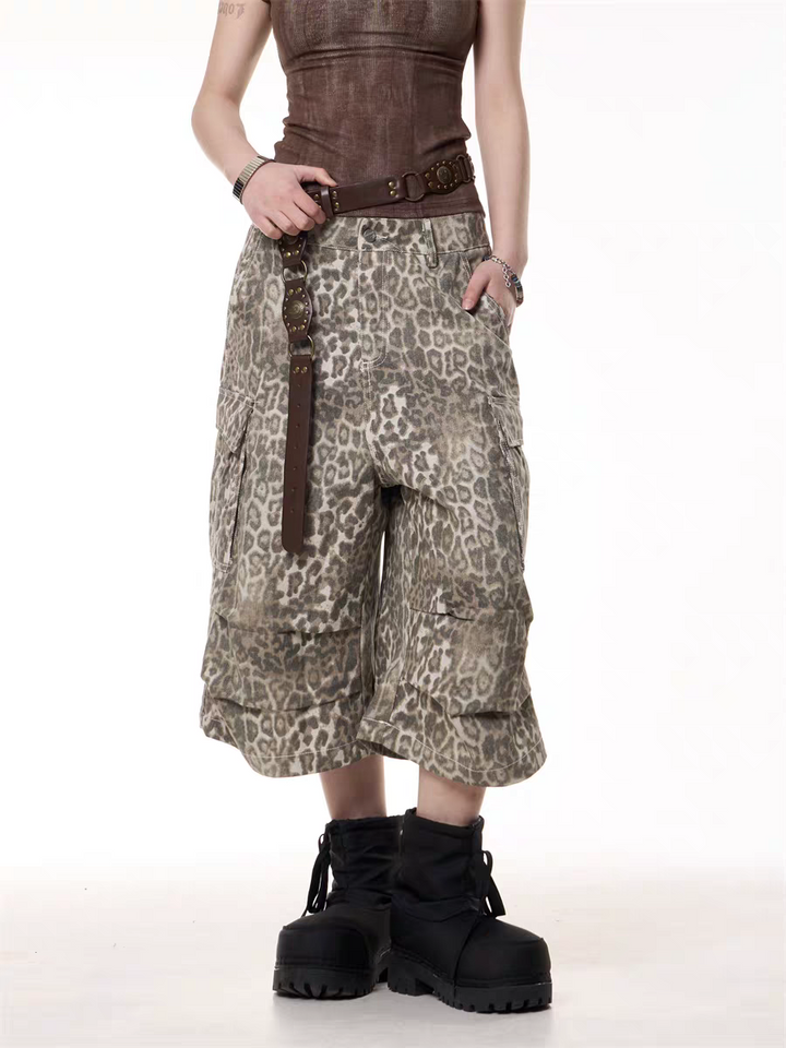 GKIKZ LEOPARD WILDCARD UTILITY JORTS
