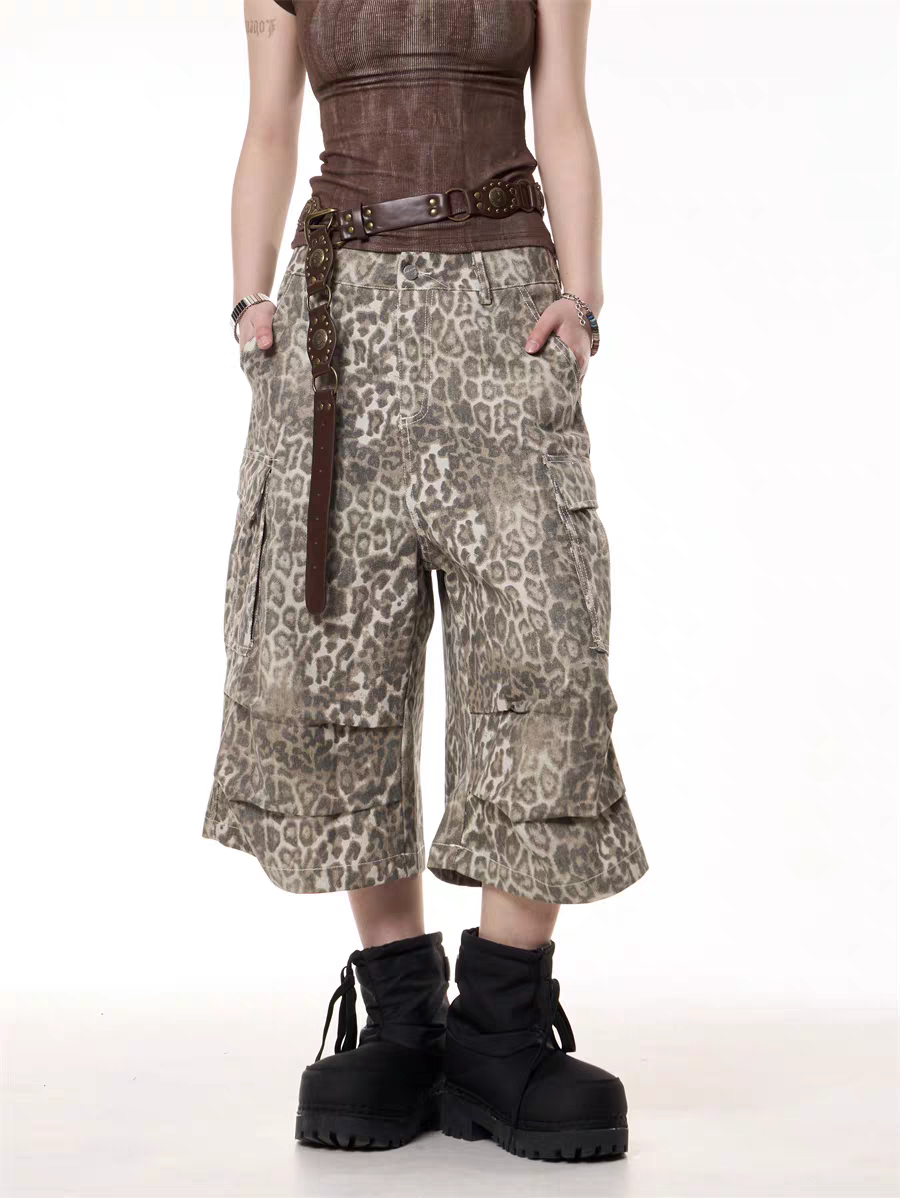 GKIKZ LEOPARD WILDCARD UTILITY JORTS