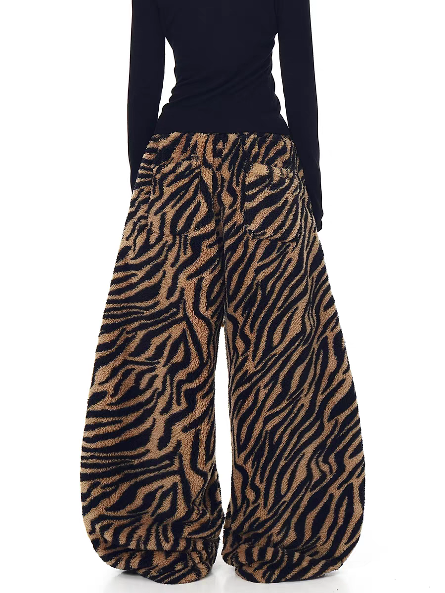 Tiger-trail plush wide-leg pants — women's streetwear