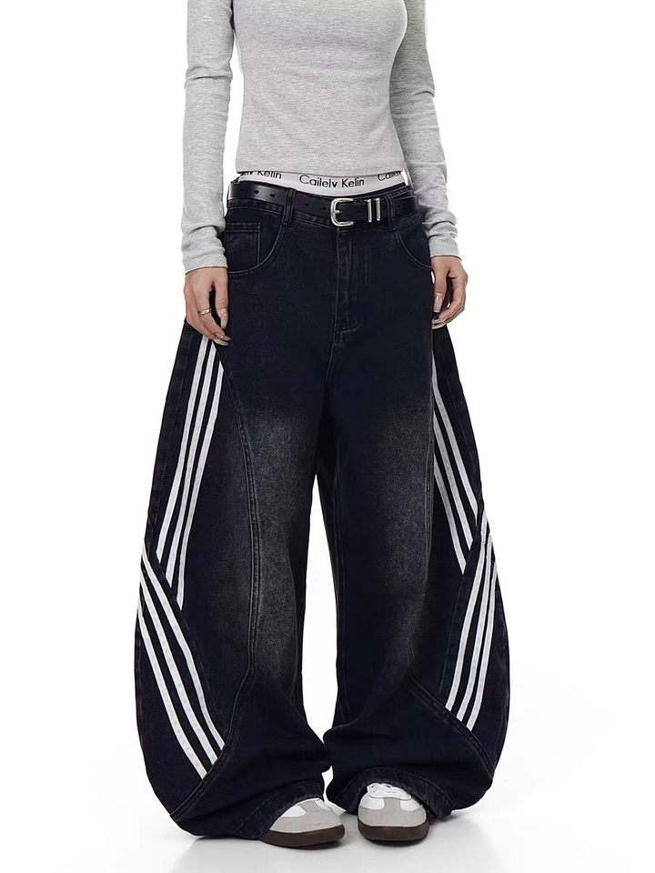 GKIKZ TRI-LINE CURVED PANEL DENIM PANTS