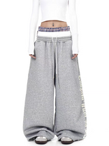 GKIKZ "GANGSTA TRUST NO BHS" TRI-WAIST WIDE-LEG SWEATPANTS