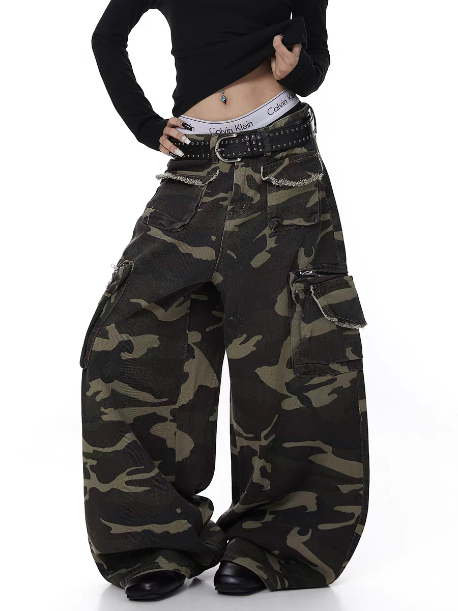 GKIKZ HEAVY-DUTY CAMO WIDE-LEG PANTS