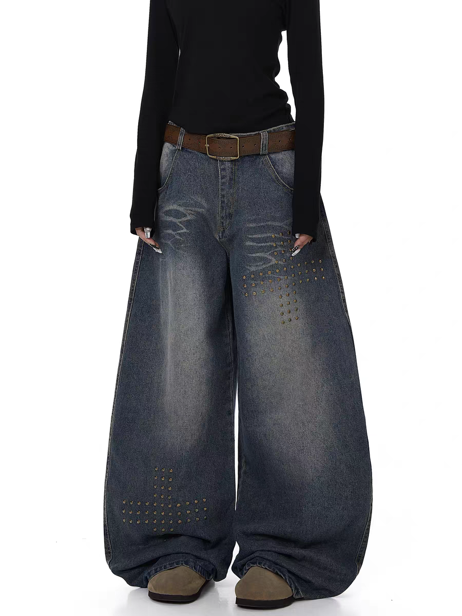 GKIKZ RIVET DECONSTRUCTED DISTRESSED DENIM JEANS