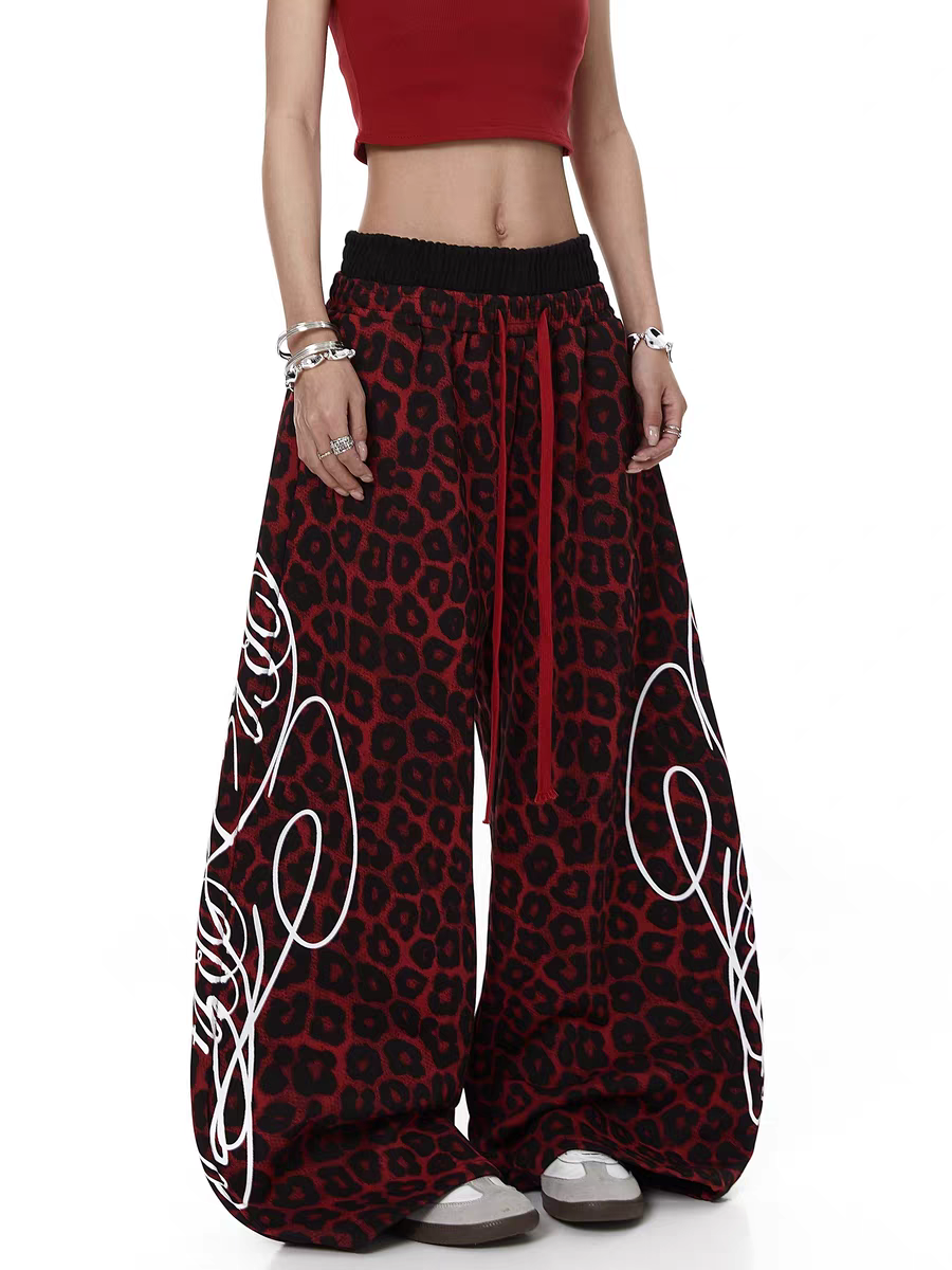 Red leopard dual-waist sweatpants — street-style