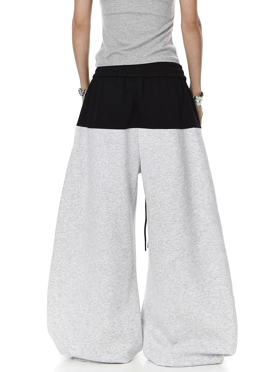 Rivet Horse Crescent-Cut Sweatpant