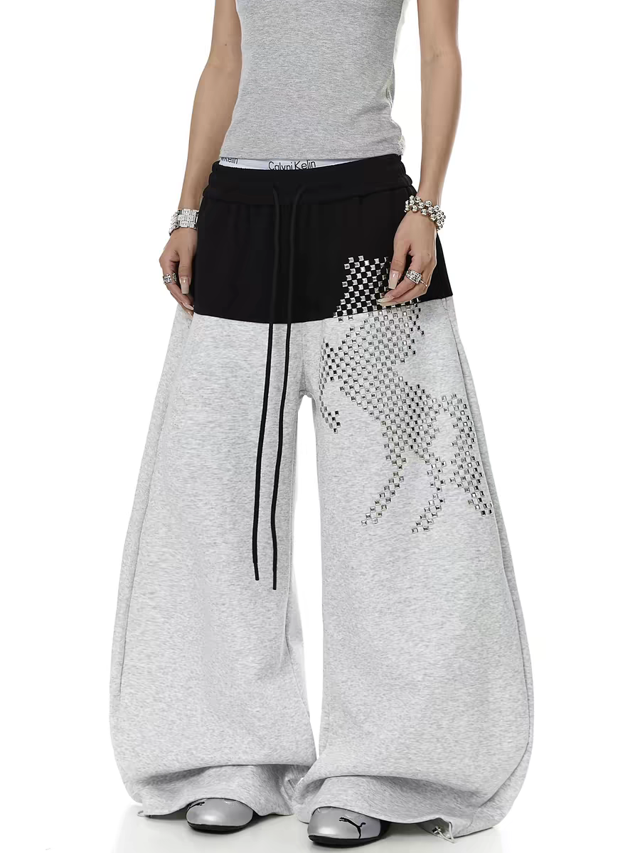 Rivet Horse Crescent-Cut Sweatpant