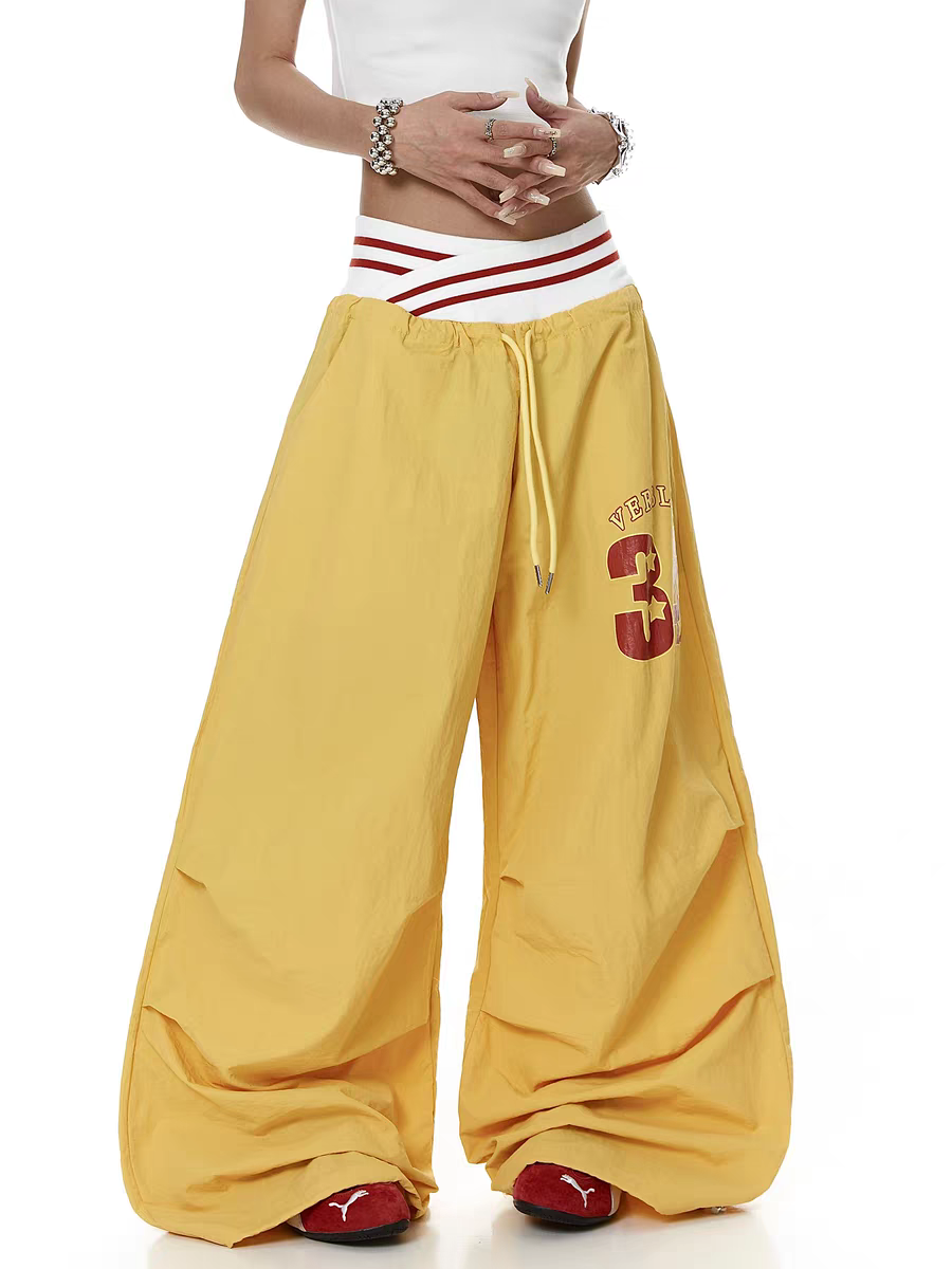 Cursive Elastic Waist Straight-Leg Pants