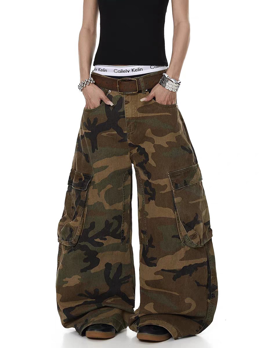Camo Multi-Pocket Cargo Pant