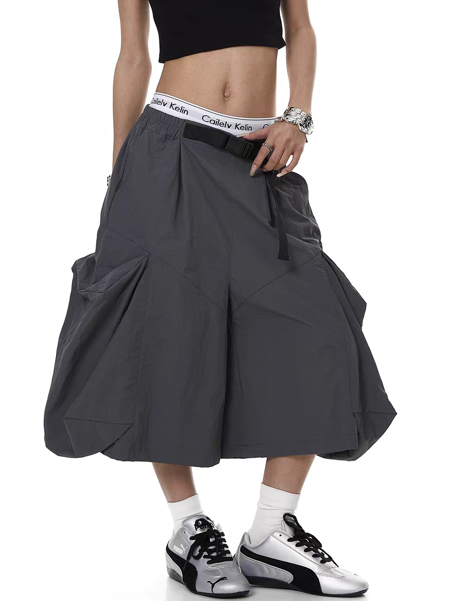 Buckle-Belt Wide-Leg Cropped Pant
